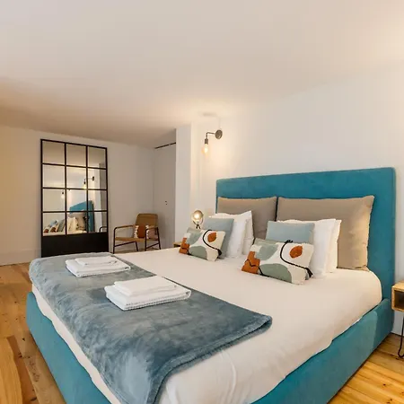 Industrial Cozy Loft Downtown *