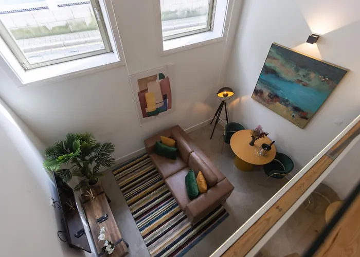 Industrial Cozy Loft Downtown Daire Porto