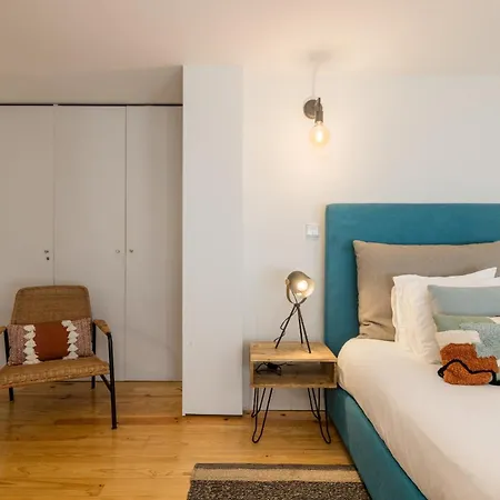 Industrial Cozy Loft Downtown * Oporto