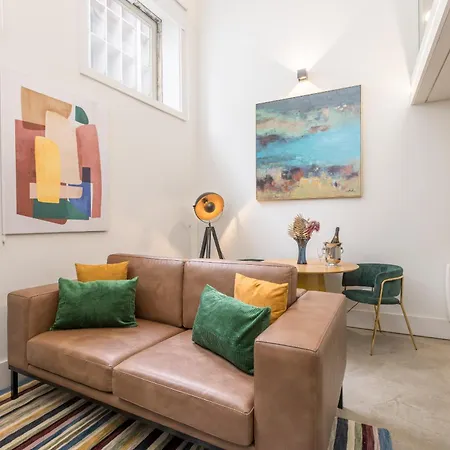 Industrial Cozy Loft Downtown