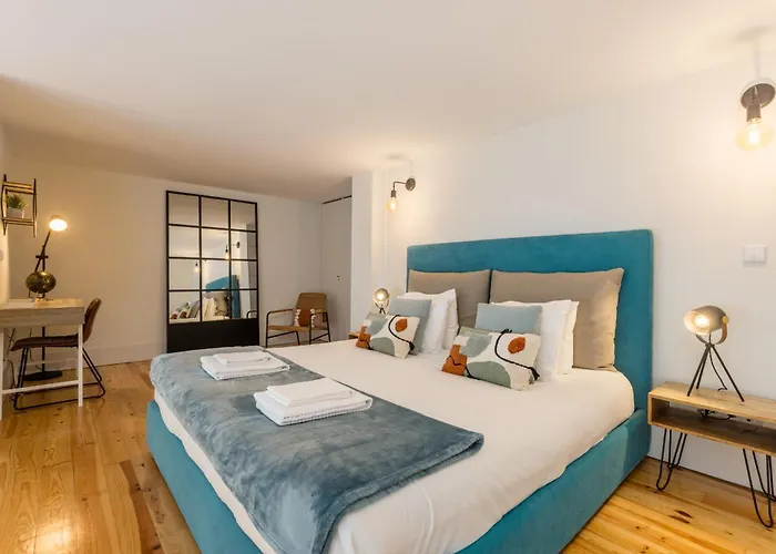 Industrial Cozy Loft Downtown *